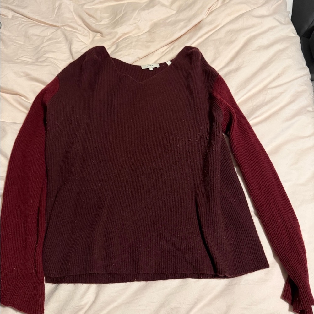Vince burgundy two-tone cashmere sweater